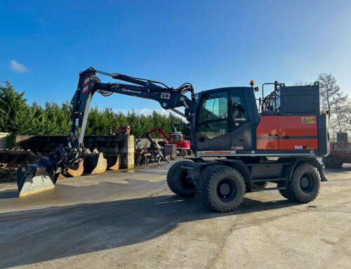 Deployment of electric excavator in Rotterdam